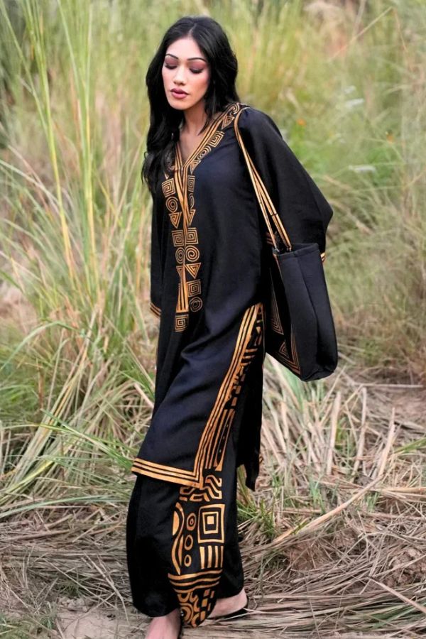 ARCANE THREADS Winter Wear with Bag